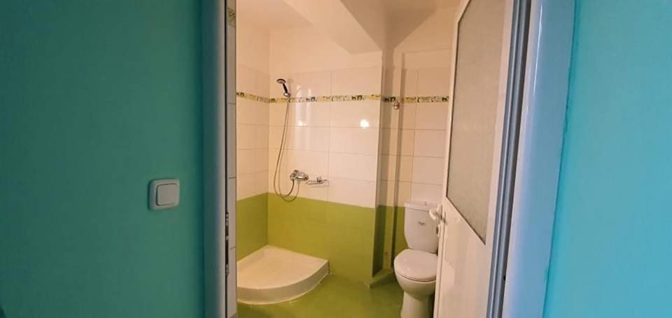 סרנדה Enjoy Apartment מראה חיצוני תמונה